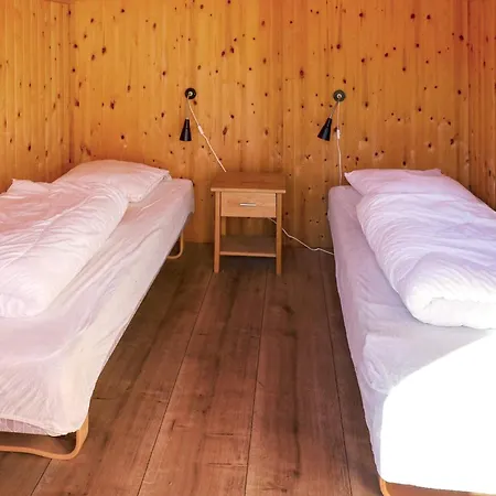 4 Star Holiday Home In Hadsund בית נופש